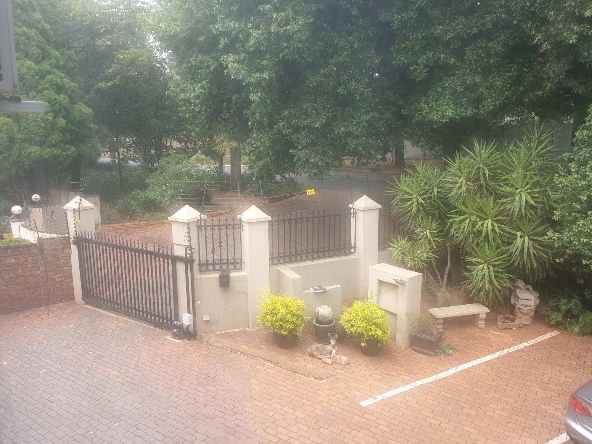 125 On Van Buuren Road Guest House Johannesburg Room photo